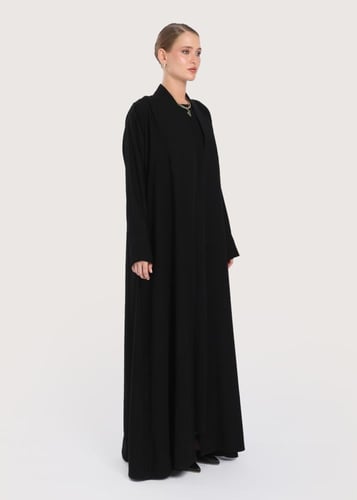 L234 - عباية كريب أسود