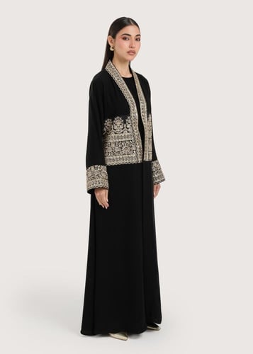 L270 - كريب تطريز ذهبي