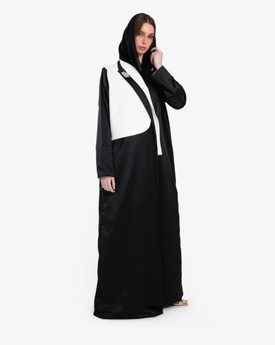 L031- عباية رسمية كريب ستان