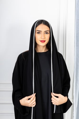 طرحة ليزر اسود مطرزة فضي