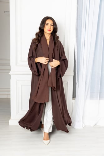 L074 - عباية كريب بني - كلوش .