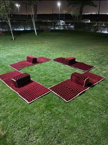 طقم مدات لرحلات البرية والحدايق