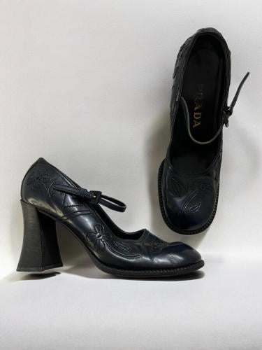 Prada Floral Embroidered Mary Jane Pumps Size:38 1...
