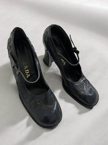 Prada Floral Embroidered Mary Jane Pumps Size:38 1...