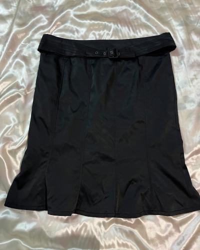 Nexus Black Fitted A-Line Skirt with Matching Belt - Size 18