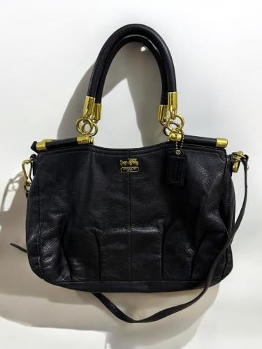 Coach Black Leather Madison Pinnacle Carrie Satche...