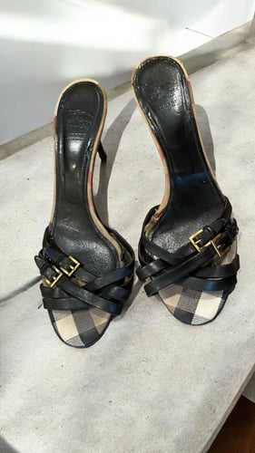 Burberry Black Leather Cross Strap Slides Size 39