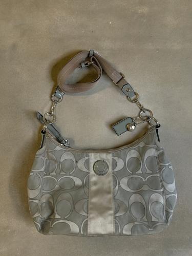 Coach signature 2way bag