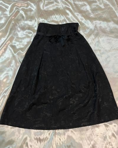 Santana Black Floral Jacquard High-Waisted A-Line Midi Skirt - Size 1 - s/m