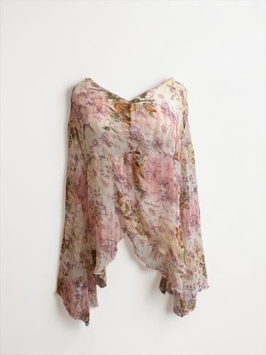 Sheer Floral Chiffon Handkerchief Hem Blouse in Pi...