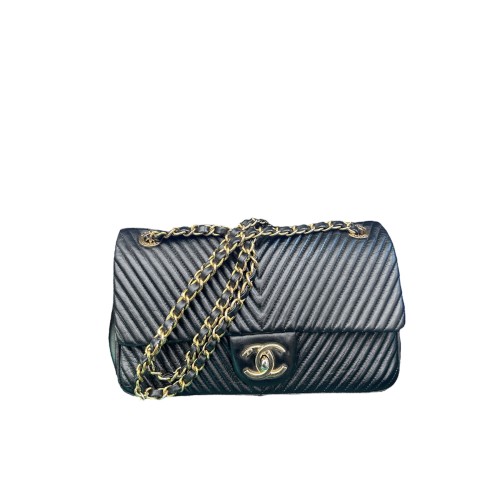 CHANEL Wrinkled Lambskin Chevron Quilted Small Fla...