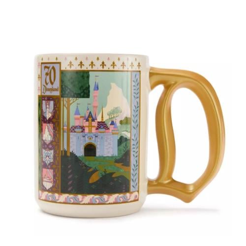 كوب قصر ارورا