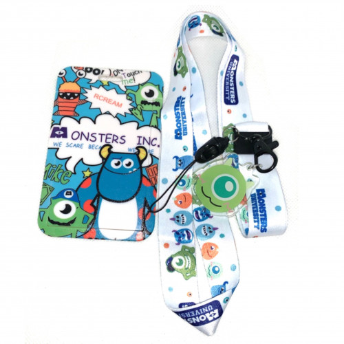 حامل بطاقة شركة المرعبين