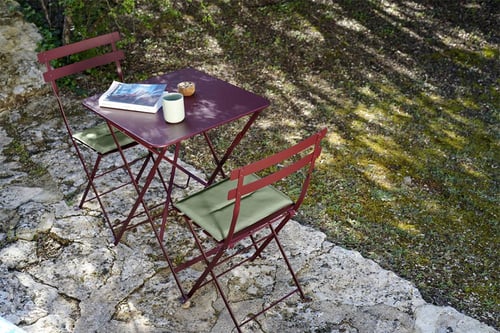 بيسترو وسادة بلون الصبار