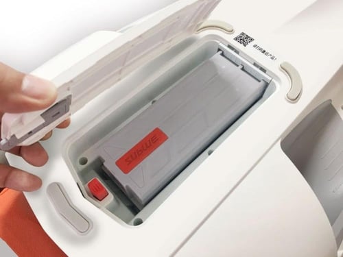 سكوتر SWII للغوص تحت الماء باللون البرتقالي