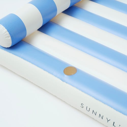 عوامة فاخرة مسطّحة – بخطوط زرقاء