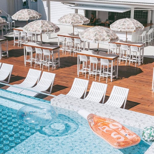 عوامة فاخرة للاستلقاء – زجاجة روز