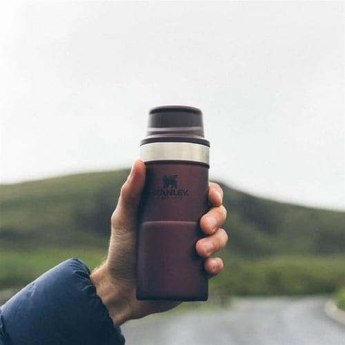 The Trigger-Action Travel Mug .25L / 8.5oz-Wine