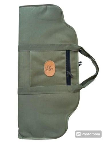 جراب بندقية مزود بجييب خارجي اللون اخضر