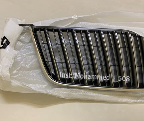 شبك كورولا 2007 مكحل