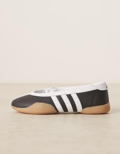 جزمة اديداس تايكوندو | ADIDAS