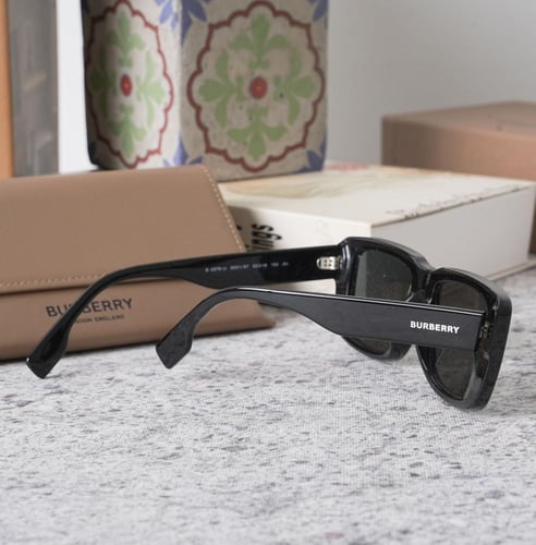 نظارة بربري