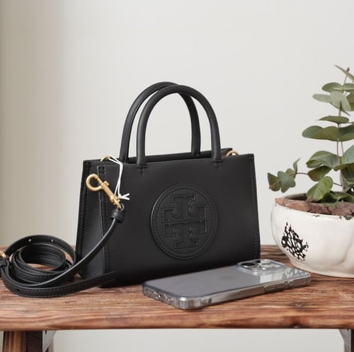 شنطة توري بورش