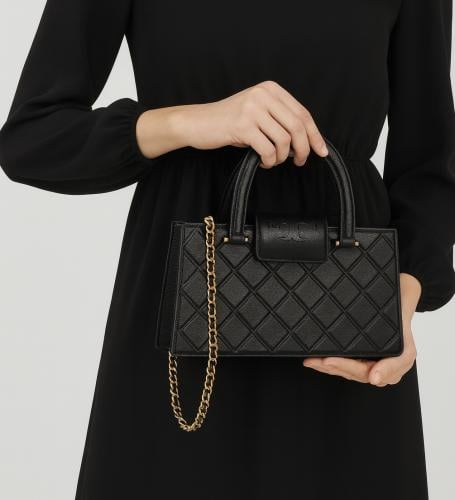 شنطة توري بورش تصل قبل العيد