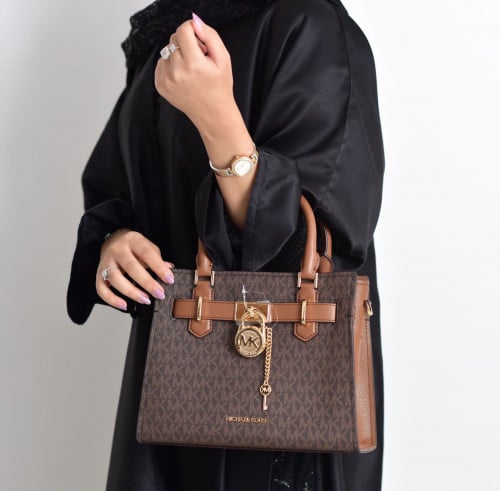 شننطة مايكل كورس