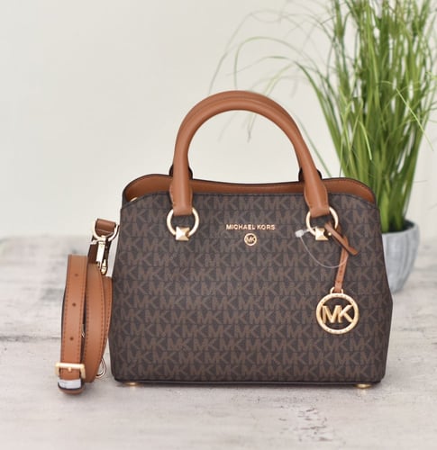 شنطة مايكل كورس