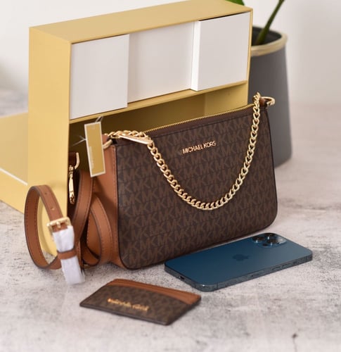 شنطة مايكل كورس