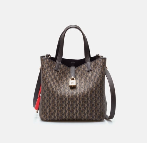 كارولينا هيريرا