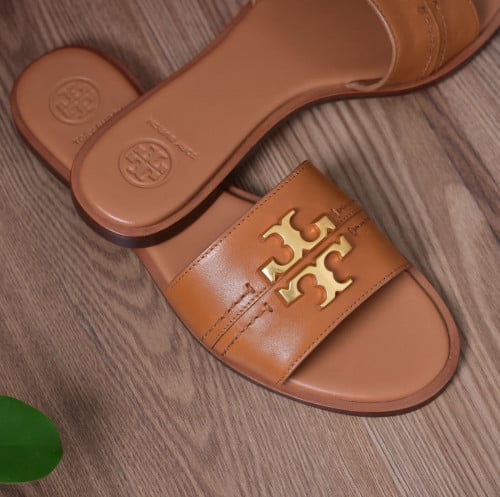 حذاء توري بورش