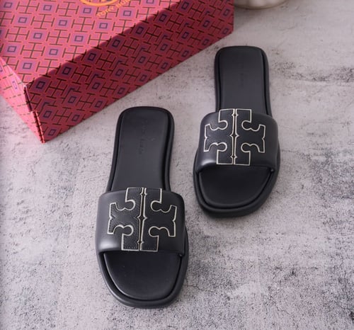 حذاء توري بورش