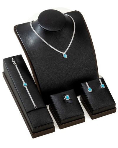 طقم سهرة تنس فضي ملون