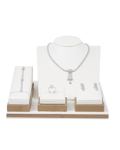 طقم نسائي زركون فضي فاخر للمناسبات | سيزون