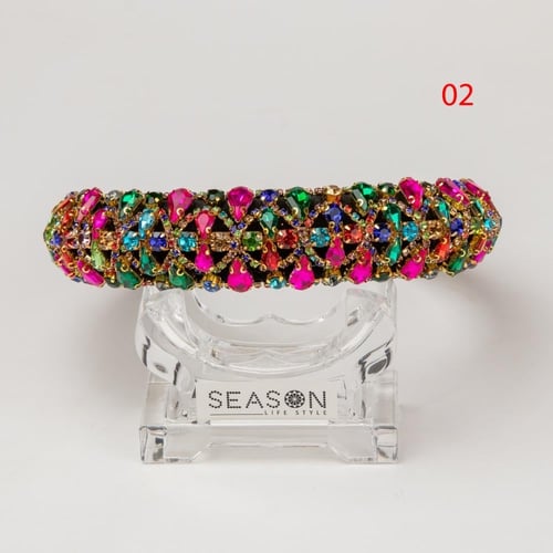 طوق زركون اللوان راقي