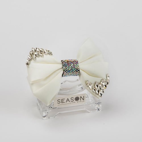 فيونكة شعر فخمة