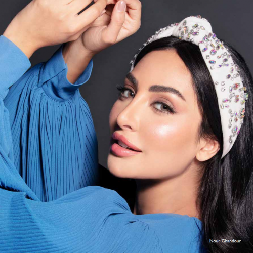 عدسة امارا ستيل جراي