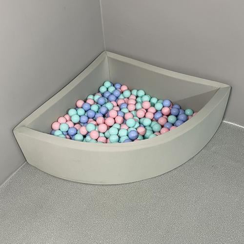 مسبح الكور الاسفنجي زاويا - بدون كور