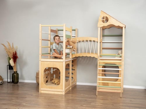 برج اللعب و التسلق مع زحليقة و تسلق