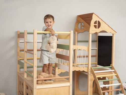 برج اللعب و التسلق مع زحليقة و تسلق