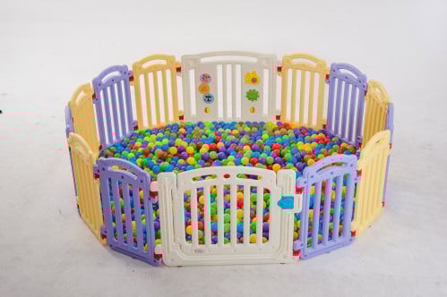 حواجز بلاستيكية عدد 14 قطع مع باب و ألعاب - ملون ا...