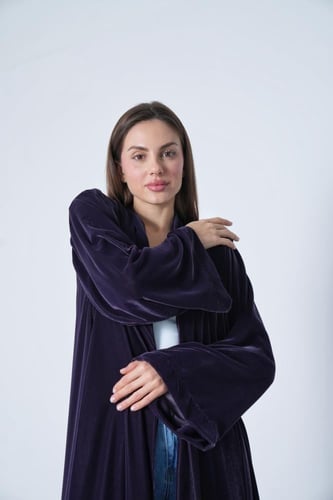 عباية مخمل كلوش ملون - موف هادئ