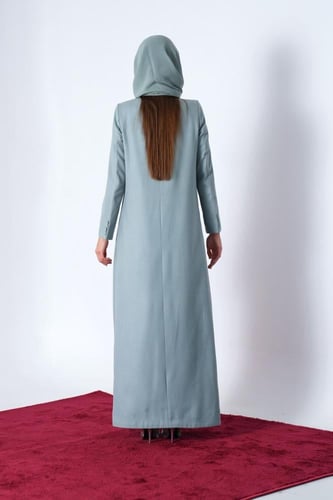 عباية بليزر جوخ فاخر بجيوب أمامية مطرزة يدوياً - س...