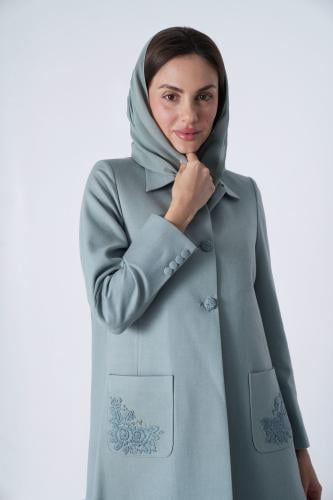 عباية بليزر جوخ فاخر بجيوب أمامية مطرزة يدوياً - س...