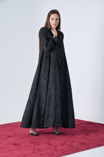 عباية كلوش جاكار ومخمل مشجر.