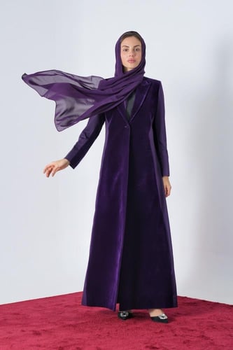 عباية بليزر كريب و مخمل شمواه ساعة رملية.