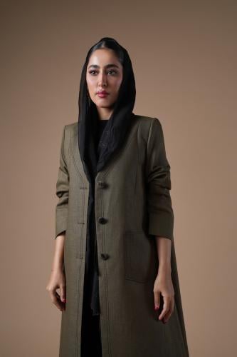 جاهز - عباية بليزر لينن هندي مطرز بالأسود بجيب أما...