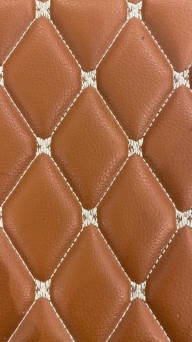 ارضية جلد دايموند جاهزة فاخرة - سيارة كبيرة